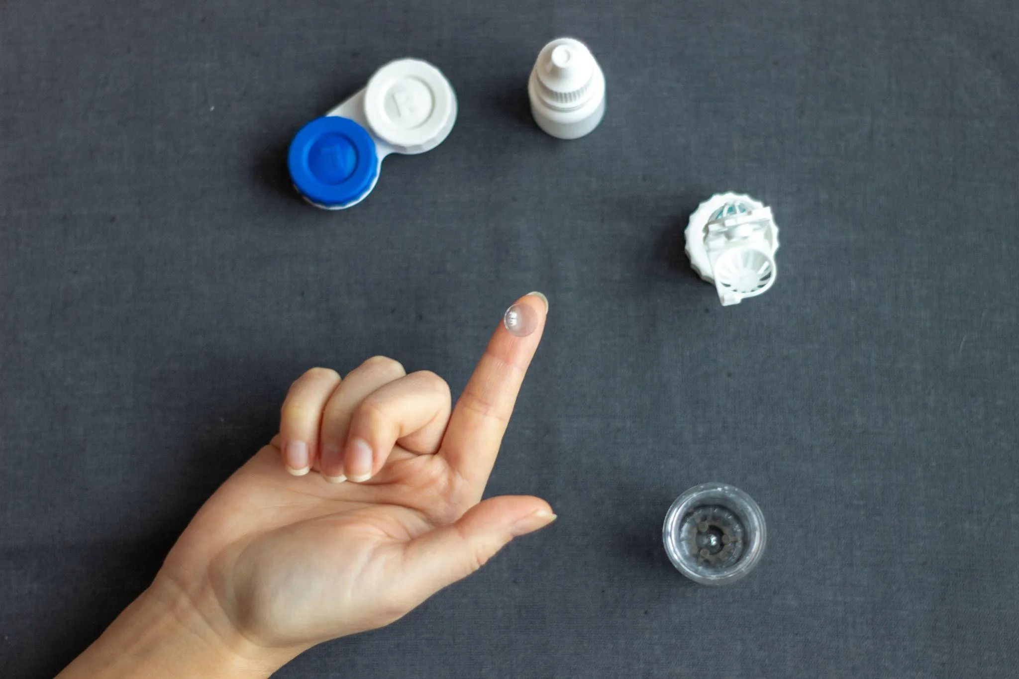 オルソケラトロジーで後悔しないために!効果や副作用の正しい理解を