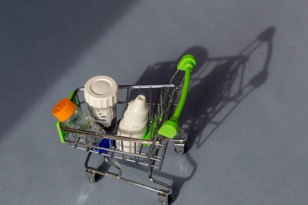 オルソケラトロジーの費用相場